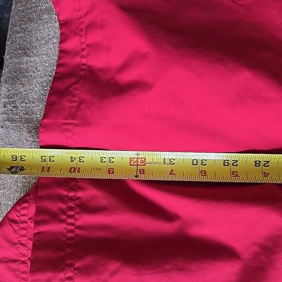 LL Bean Women's Red Hooded Knee-Length Rain Jacket Trench Coat Full Zip Size XL - Picture 8 of 8